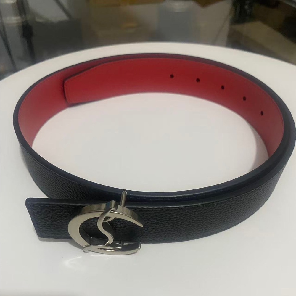 Christian Louboutin CL Buckle Reversible Leather Belt Black Red 34in